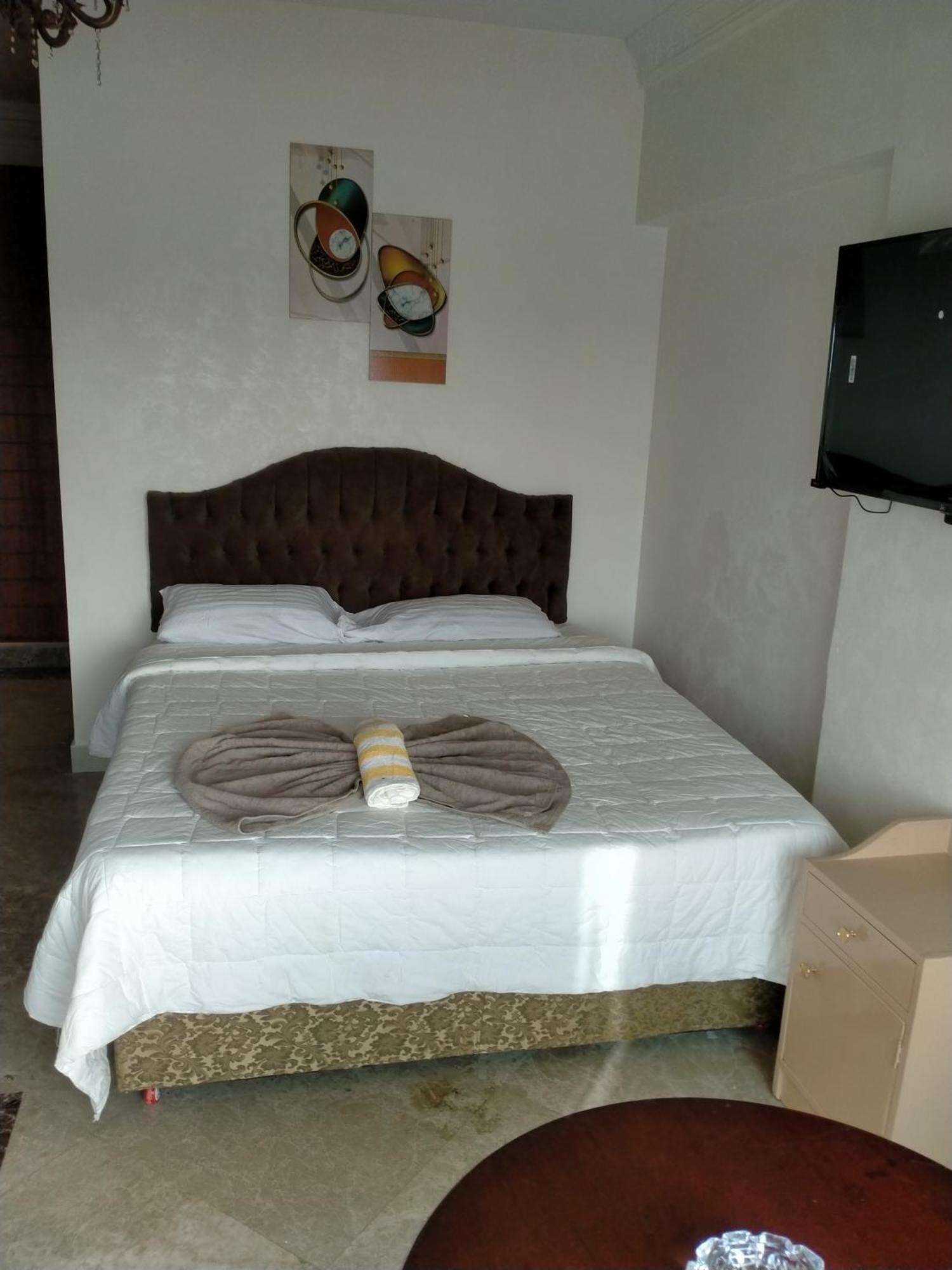 Jasmine Nile Sky Hotel カイロ エクステリア 写真